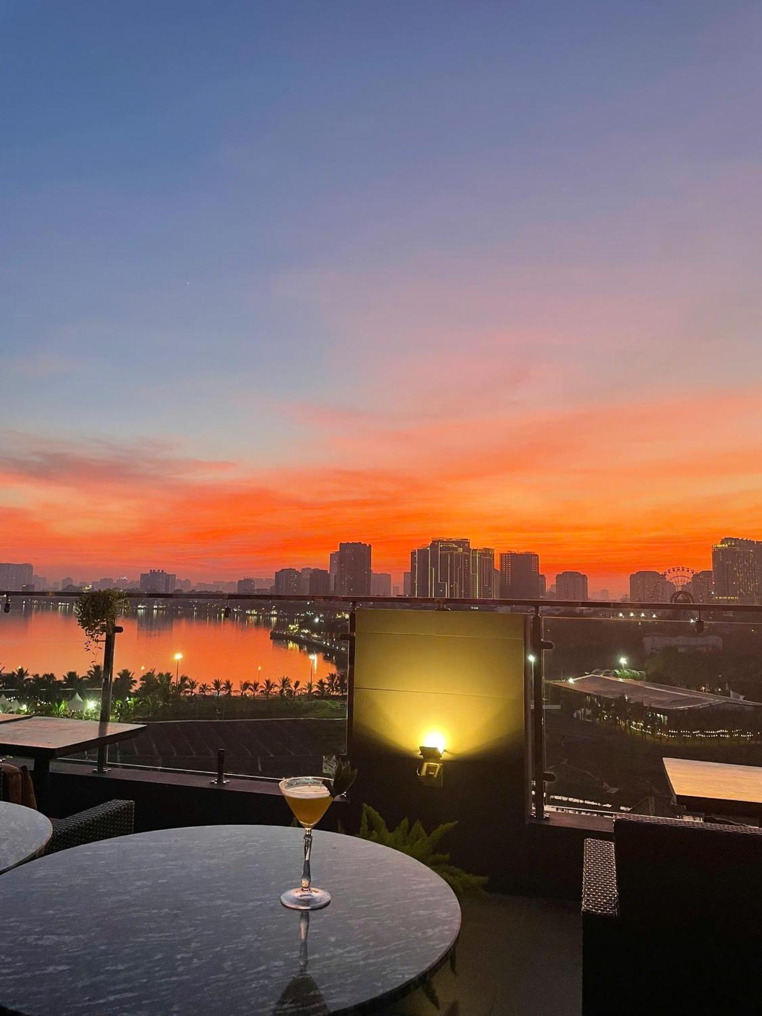 Love St - Hanoi Hotel Екстериор снимка